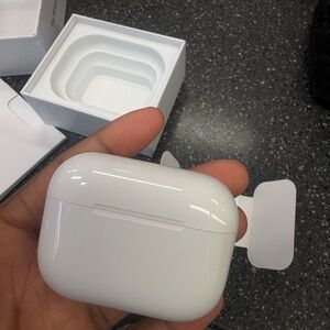 Apple White Earbud Headphones